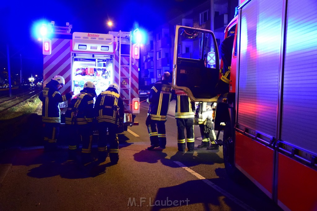 VU PKW Strab Koeln Niehl Amsterdamerstr Friedrich Karlstr P275.JPG - Miklos Laubert